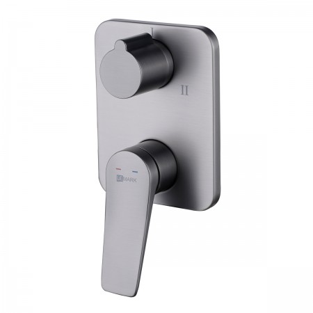 Смеситель LEMARK Bronx LM3728GM для ванны и душа, встраиваемый Смеситель LEMARK Bronx LM3728GM для ванны и душа, встраиваемый